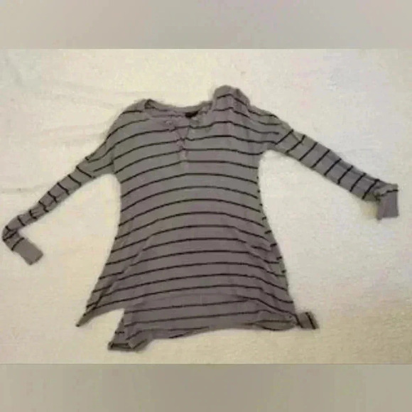 Day Trip waffle knit thermal shirt, medium - Picture 5 of 10